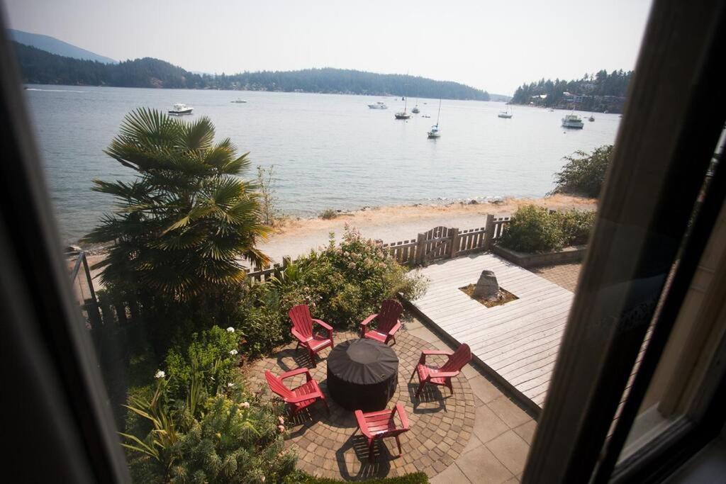 Iconic 3-Story Waterfront 'Marina House' W/ View Villa Gibsons Bagian luar foto